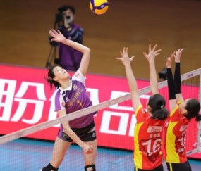 500万网彩票-女排联赛决赛天津横扫上海 赛季全胜赢队史第15冠