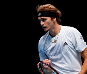 兹维列夫艰难迎来新赛季开门红 下轮将迎战德约